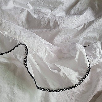 https://www.yesbedding.co.kr/data/editor/2409/thumb-eeb44384f6456efc0af3ec0a544af273_1727392963_9102_330x330.jpg